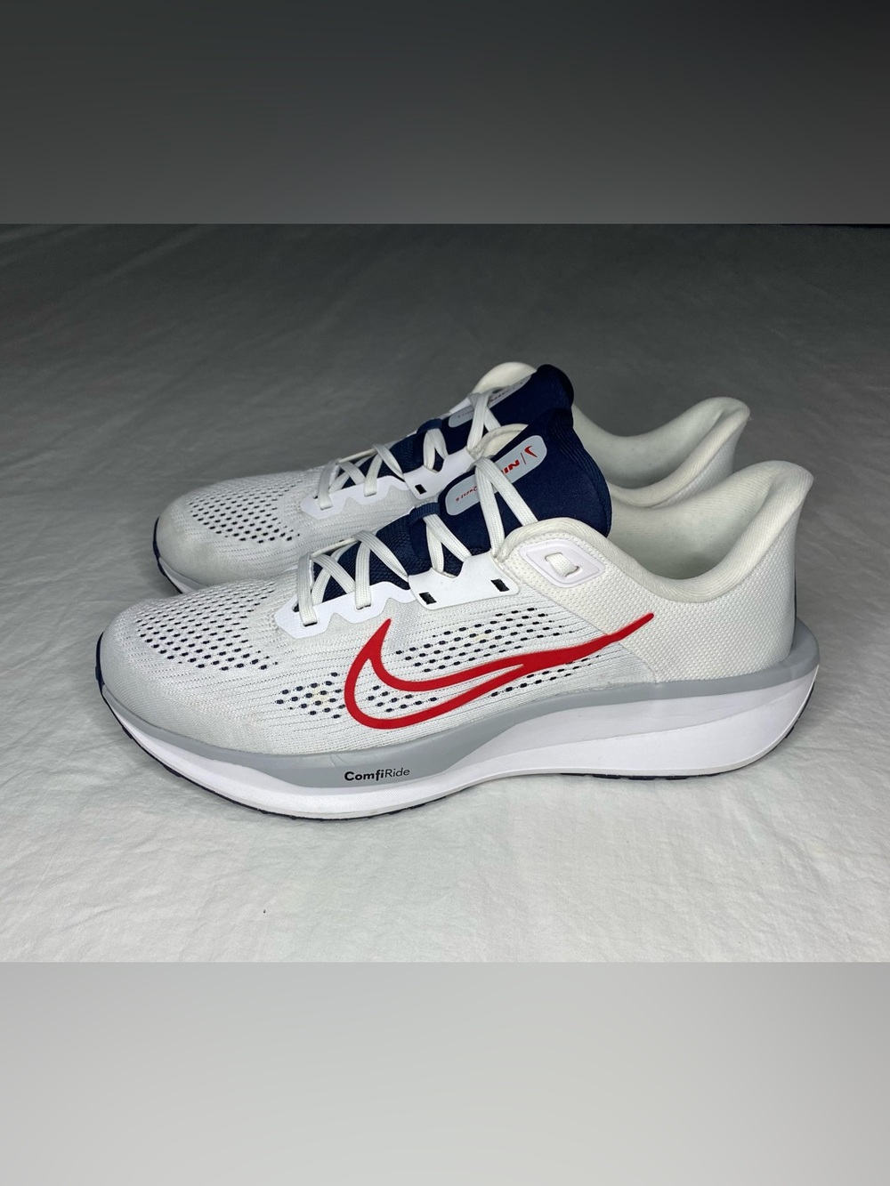 Nike Quest 6 Men's Size 10.5 Red White Blue Athletic Running Shoes FD6033-107
